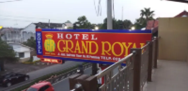 Hotel Grand Royal