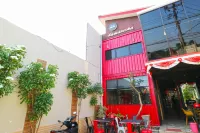 Kamariska Hostel