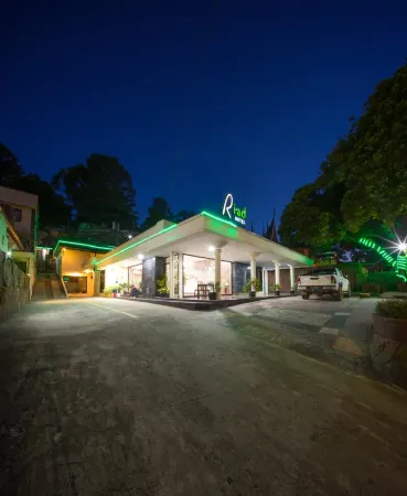 Riad Hotel Отели в г. Kubu Gulai Bancah