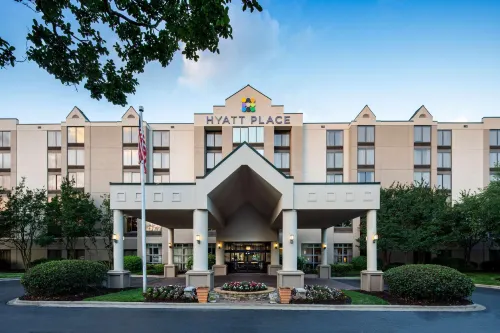 Hyatt Place Dallas Park Central - bar