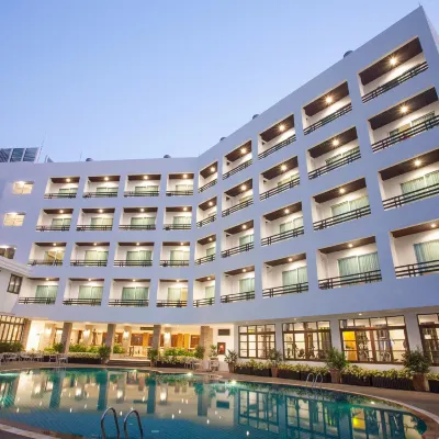 อริกาลอด์จ โรงแรมใกล้บาลีฮายพลาซ่า