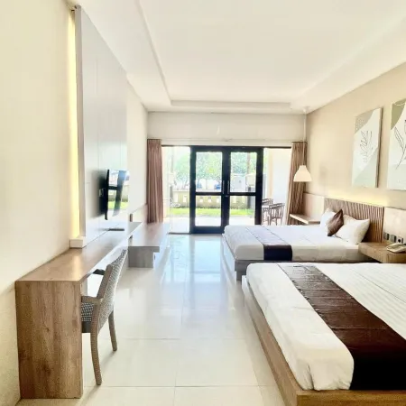 Surya Kencana Seaside Hotel Hotels in Pangandaran Regency