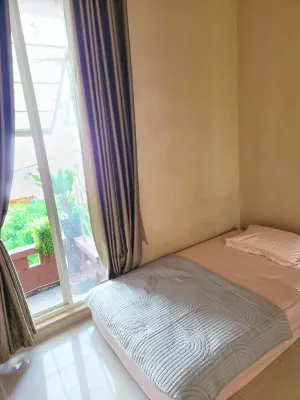 Bridge Town 08 Hotels in Tegalweru