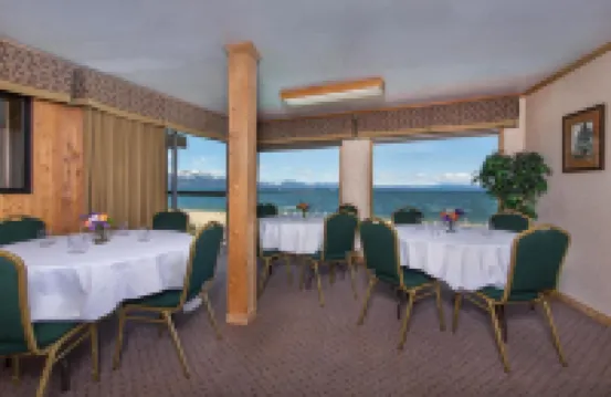Tahoe Lakeshore Lodge & Spa