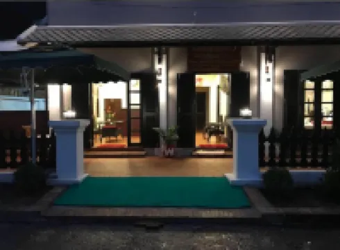Luang Prabang Villa Ban Pakham Hotel