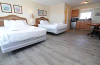 Fin 'n Feather Waterside Inn by Kees Vacations - Pet-friendly