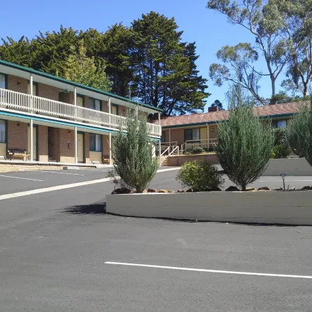 Hideaway Motor Inn