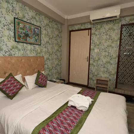 Bed and pillow hostel