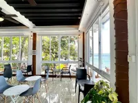Santander Pebbles Beach Resort Hotels in Santander