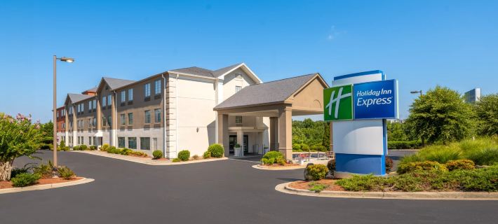 Holiday Inn Express 溫斯頓 - 塞勒姆 福賽斯縣住宿飯店