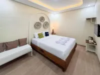 Urbanview Terra Hotel Syariah Near Stasiun Sragen by RedDoorz - 2-Star