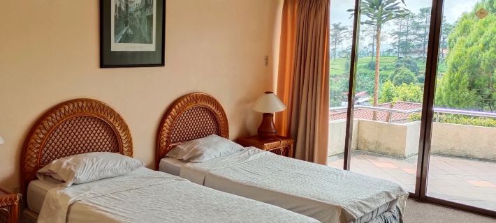 Puncak Inn Resort Hotel Hotels in Cipanas
