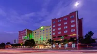 Ramada by Wyndham Ciudad de Mexico Perinorte Hotels near Parroquia de San Isidro Confesor