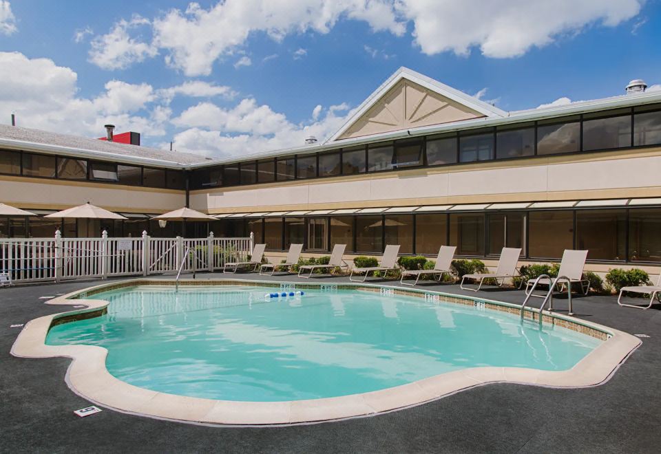 라마다 바이 윈덤 보스턴