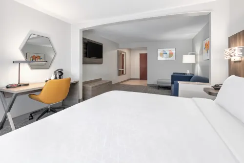 Holiday Inn Express & Suites Livingston