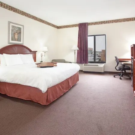 Hampton Inn Bowling Green