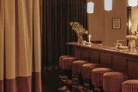 Parkhotel Mondschein, a Member of Design Hotels - bar
