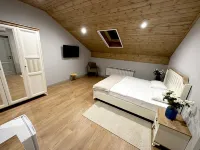 Izumrud Hotel