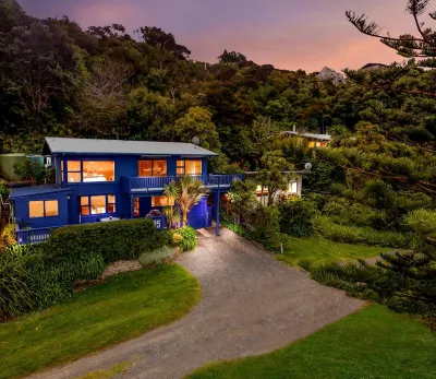 Coromandel Apartments