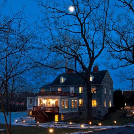 Wayside Inn Bed and Breakfast