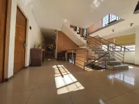 Hotel Capelli Express