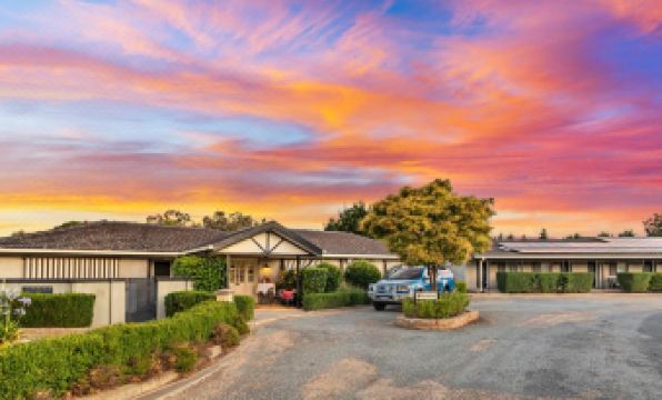 Burringa Garden Motel - Housity