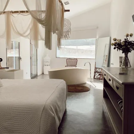 La Maga Rooms