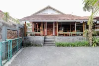 Satriafi Hotel