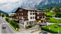 Hotel Dolomiti Các khách sạn ở 