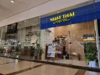 One Palm Tree Condo at Manila Airport T3 by Beth