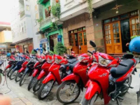 曹邦報春花民宿