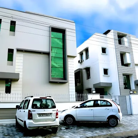 Hotel Kanishk
