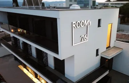 Boutique Rooms 76 Отели в г. Доњи Проложац