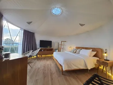 รูปภาพของวันเดอร์แวน เขาใหญ่