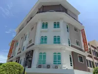 Melati Inn Hotels near Labuan War Cemetery