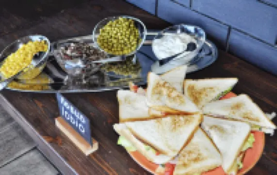 Central Inn Conference Hotel のホテル