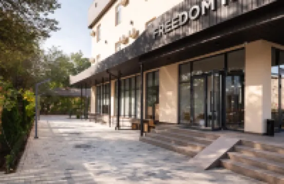 フリーダムホテル のホテル
