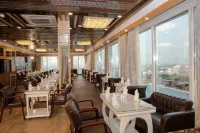 Hotel Benzz Park - Vellore