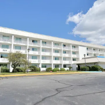 Motel 6 Danvers, MA - Boston North
