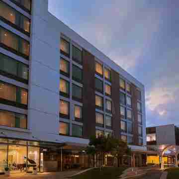 Quest Highbrook Hotel Exterior