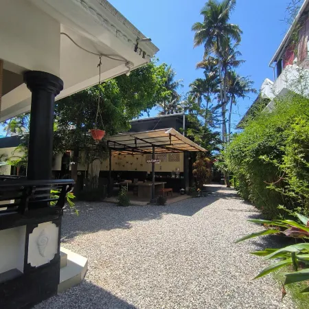 MAD about Coco Yoga & Beach Retreat
