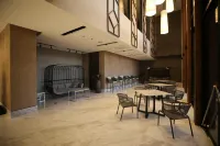 The Maximilian Hotel - bar