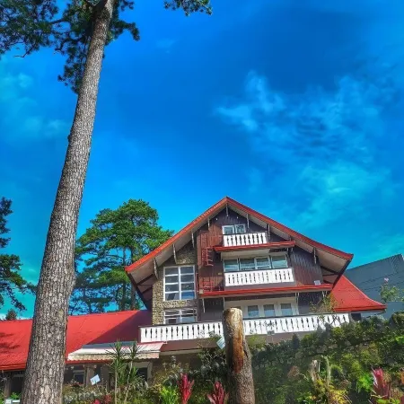 Log Cabin Hotel - Baguio
