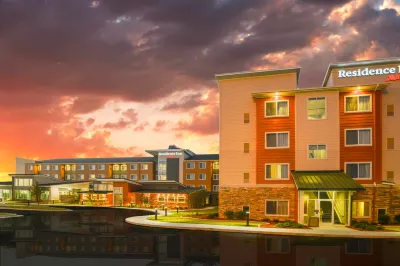 Residence Inn Augusta Hotel dekat Club Velvet