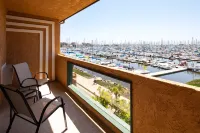 Holiday Inn Express & Suites VENTURA HARBOR by IHG - Ocean View