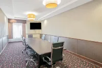 La Quinta Inn & Suites by Wyndham Elk City Hotels in Beckham County