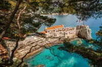 Apartments Fortunella Hotels in Petrovac