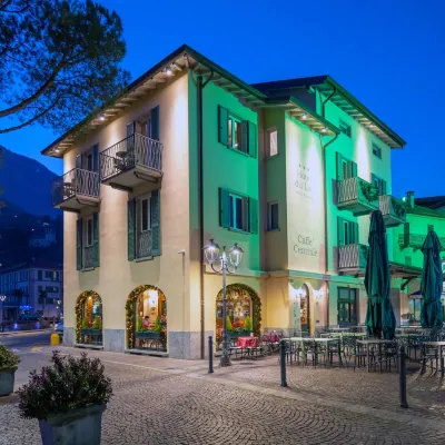 Hotel du Lac Menaggio Hotels near Lake Como
