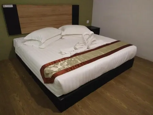 Amigo Hotel Hotels in Bota