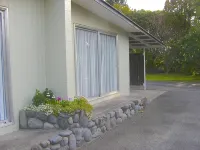 Tongariro River Motel Hotels near Gallery Pihanga Art